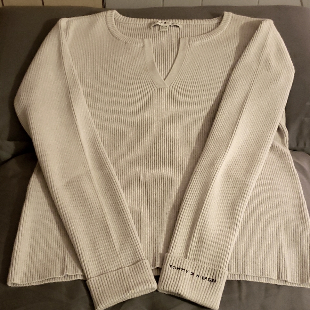 Tommy Hilfiger Women's Sweater